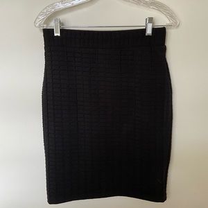 Textured pencil skirt